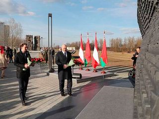 President of Belarus and Federal Chancellor of Austria unveil monument to victims of Nazism