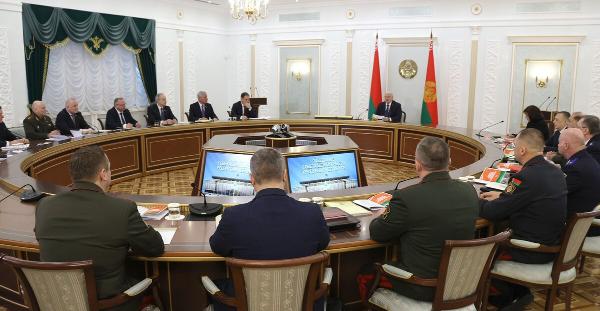 Александр Лукашенко подписал постановление Совбеза об одобрении проектов Концепции нацбезопасности и Военной доктрины