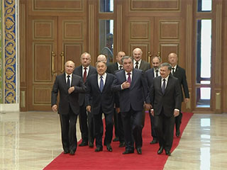 А.Лукашенко принимает участие в заседании Совета глав государств СНГ в Душанбе