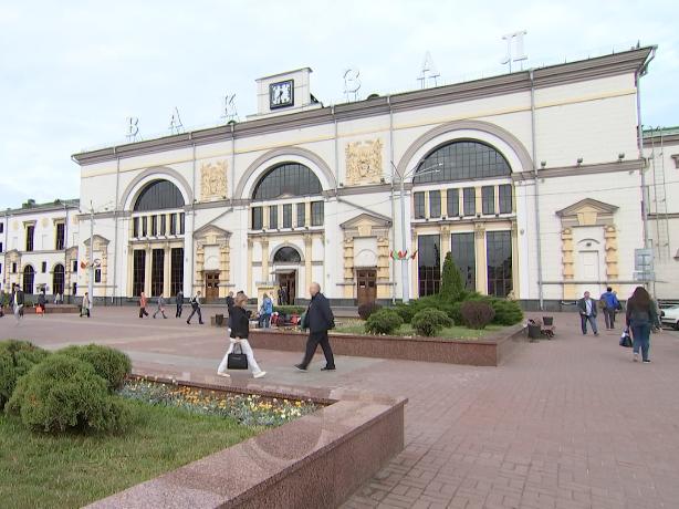 Более 5 тысяч иностранцев ожидают в Витебске по безвизу
