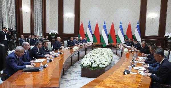 Александр Лукашенко ориентирует на $1 млрд товарооборота с Узбекистаном