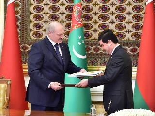 Завершился официальный визит в Туркменистан