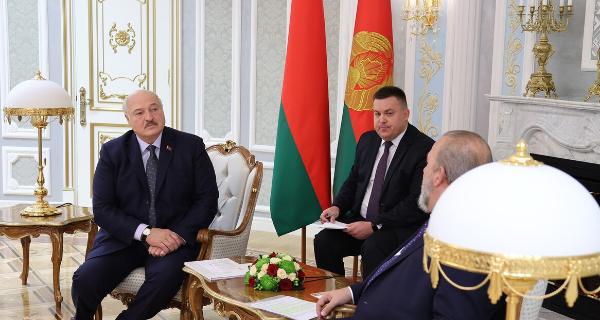 Президент Беларуси встретился с премьер-министром Кубы