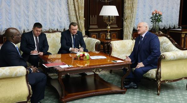 Президент Беларуси провёл переговоры с главой МИД Экваториальной Гвинеи