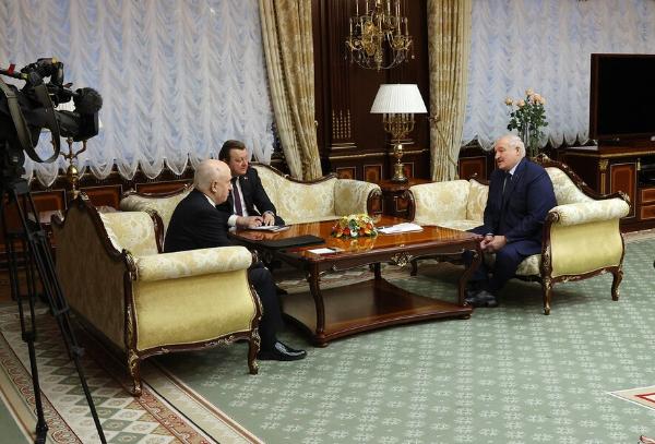 Президент Беларуси обсудил с генеральным секретарём СНГ итоги единого дня голосования