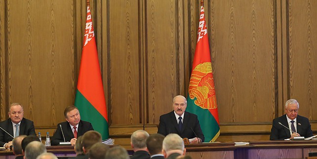 Президент обеспокоен неравномерным развитием регионов Беларуси
