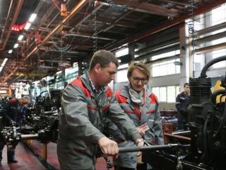 Минский тракторный завод принимает туристов