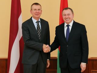 Глава МИД Латвии Эдгар Ринкевичс с визитом посещает Минск