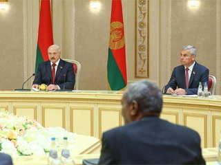 Александр Лукашенко встретился с делегацией из Судана