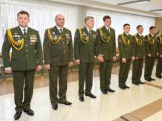 Белорусских спасателей наградили