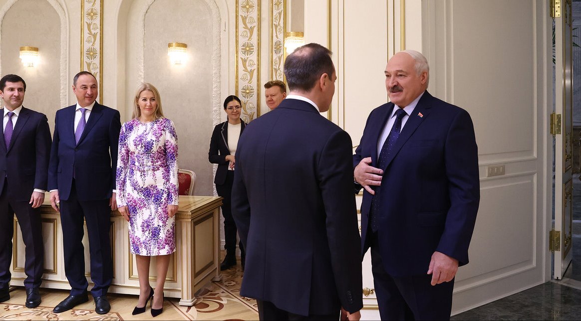 Президент Беларуси провёл встречу с главой Мордовии