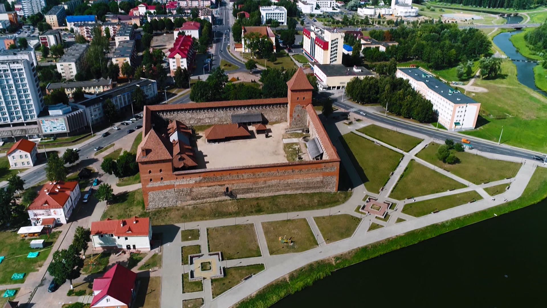 Лида южный городок. Лида Белоруссия. Лида (город). Лида замок. Город Лида Белоруссия фото.