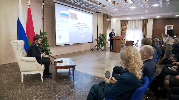 АКЦЕНТЫ ДНЯ