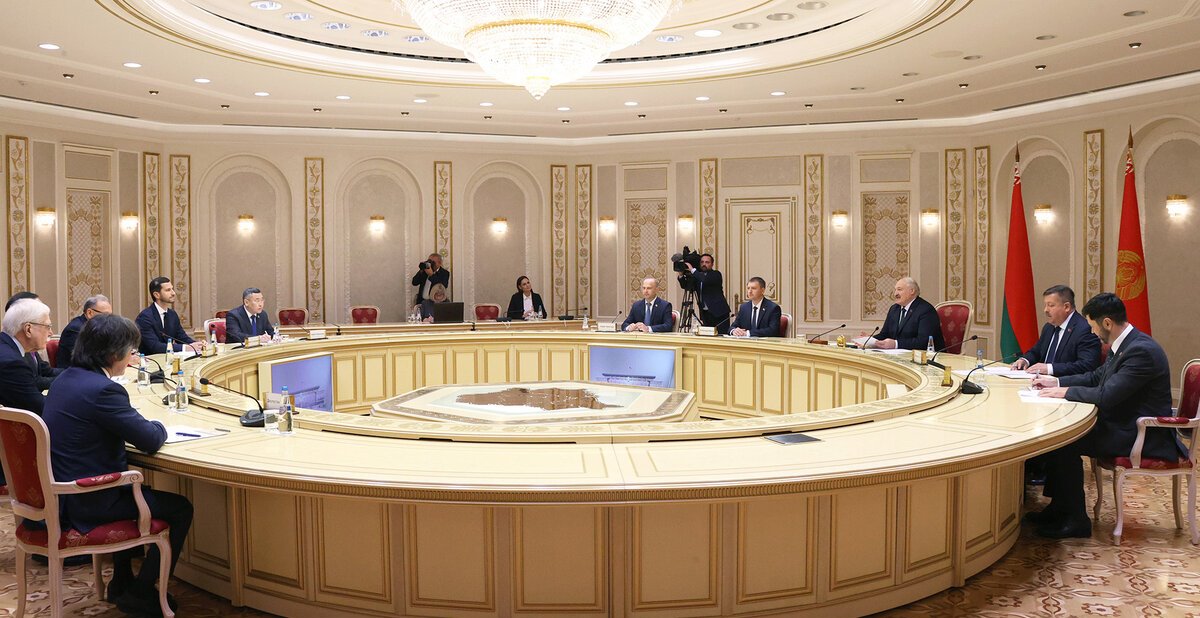 АКЦЕНТЫ ДНЯ