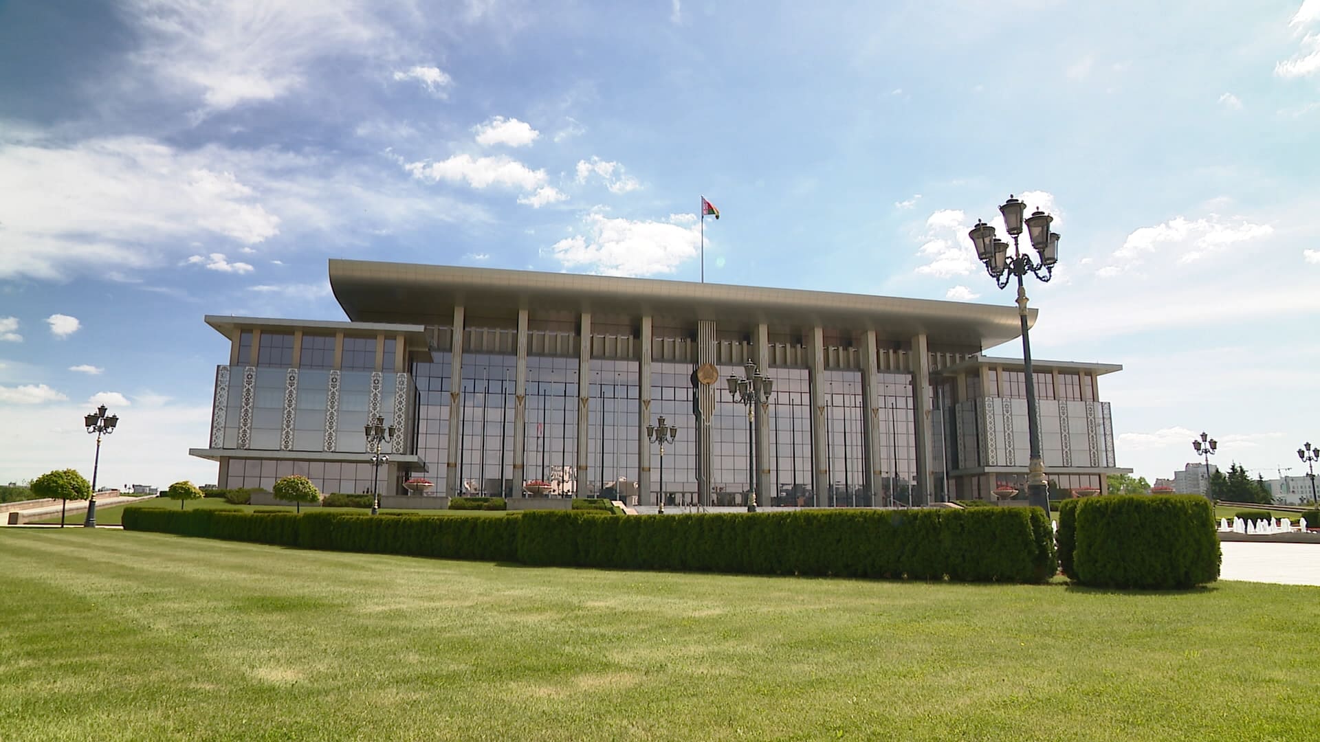 АКЦЕНТЫ ДНЯ