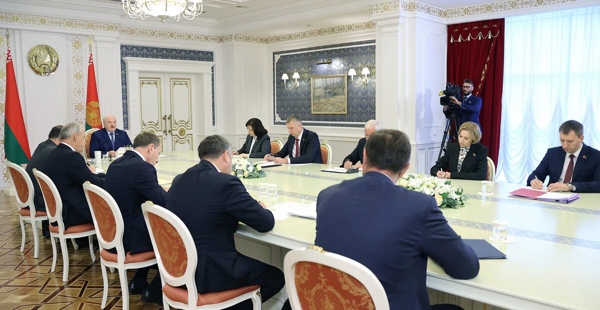 АКЦЕНТЫ ДНЯ