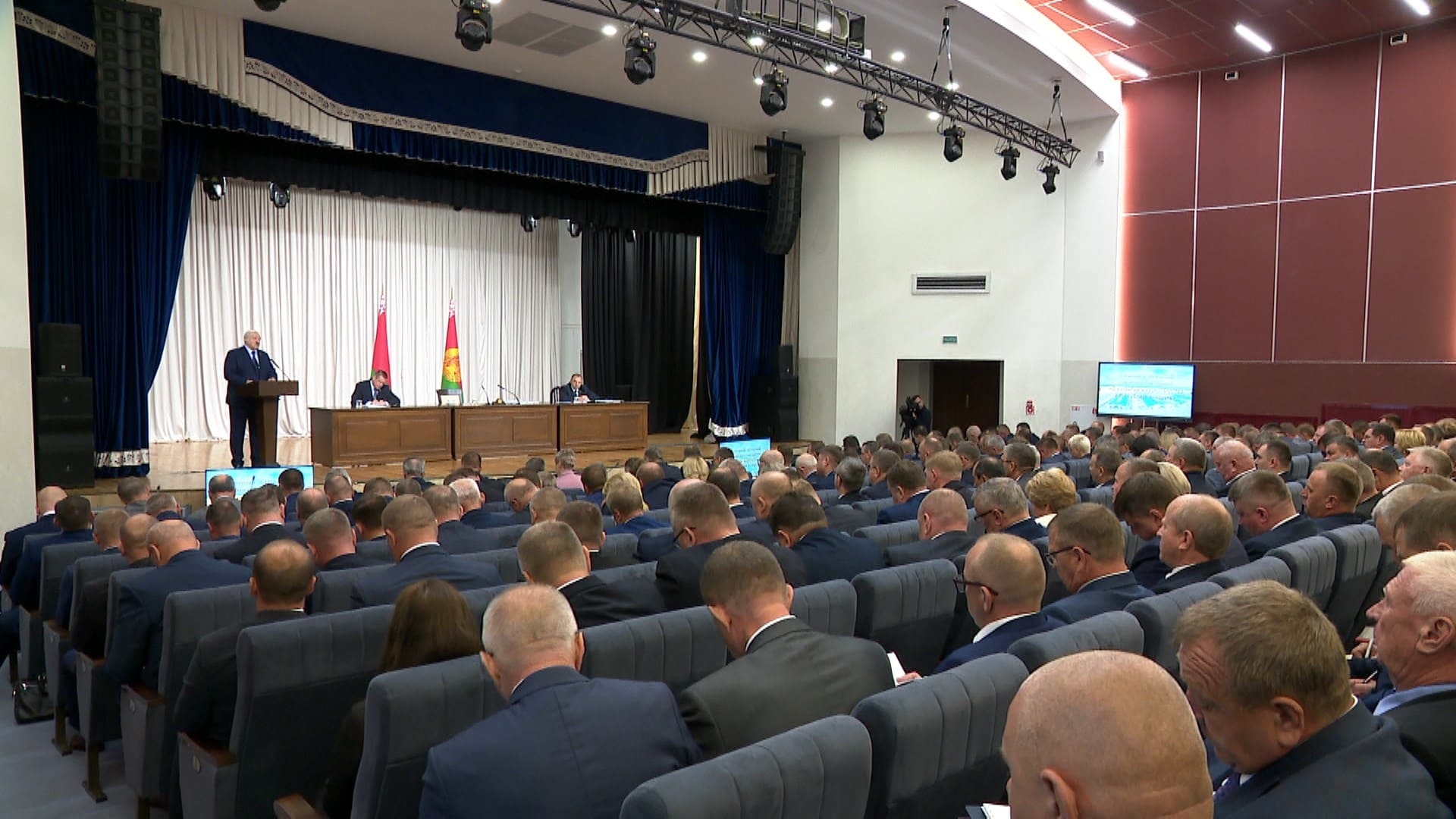 АКЦЕНТЫ ДНЯ