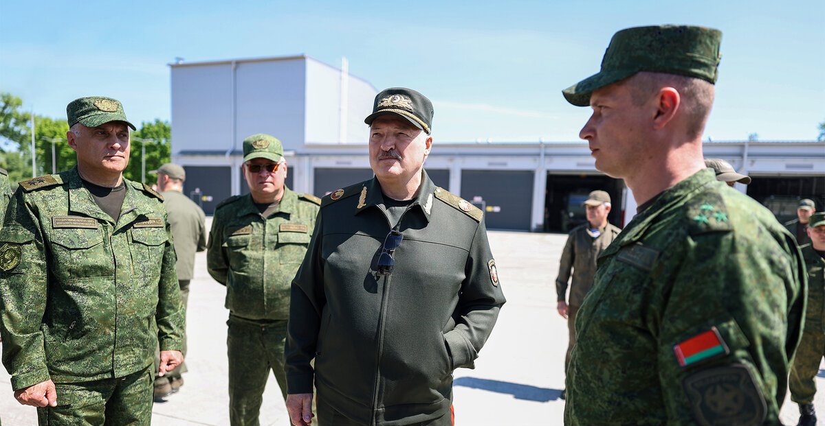 Лукашенко: ни с кем не собираемся воевать, если нас никто не будет трогать