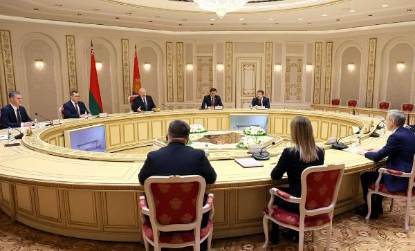 АКЦЕНТЫ ДНЯ