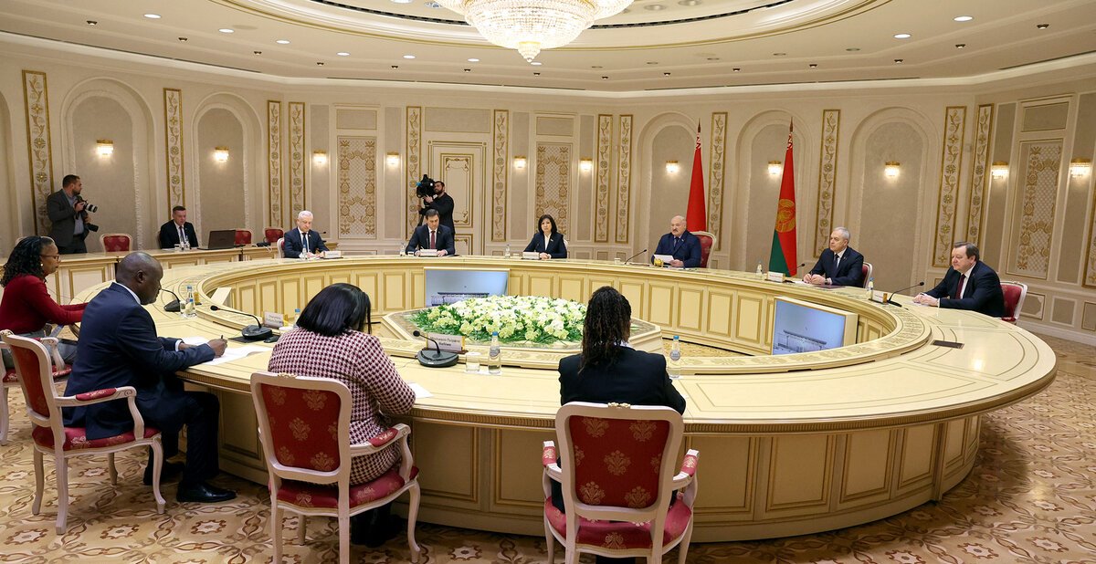 АКЦЕНТЫ ДНЯ