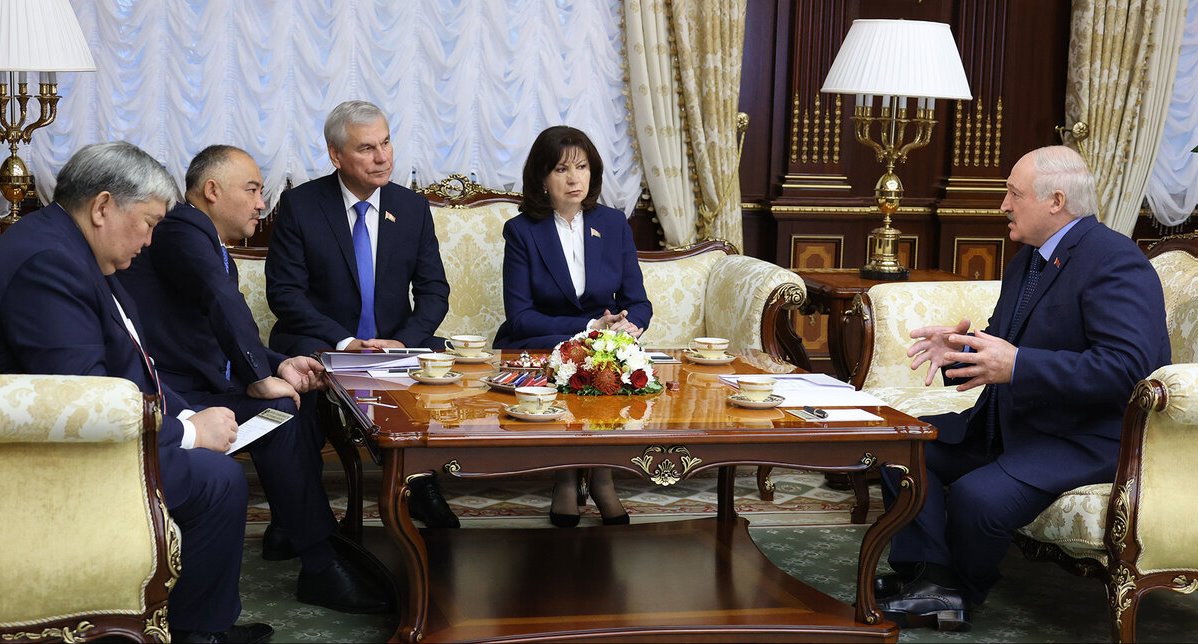 АКЦЕНТЫ ДНЯ