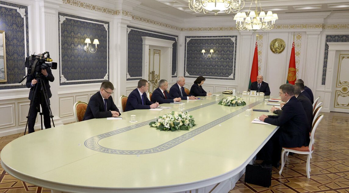 АКЦЕНТЫ ДНЯ