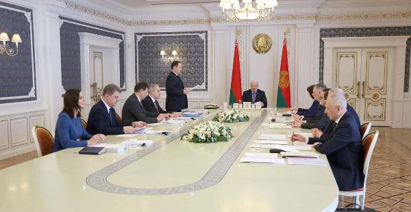 Preparations for Belarusian People's Congress discussed at meeting with President