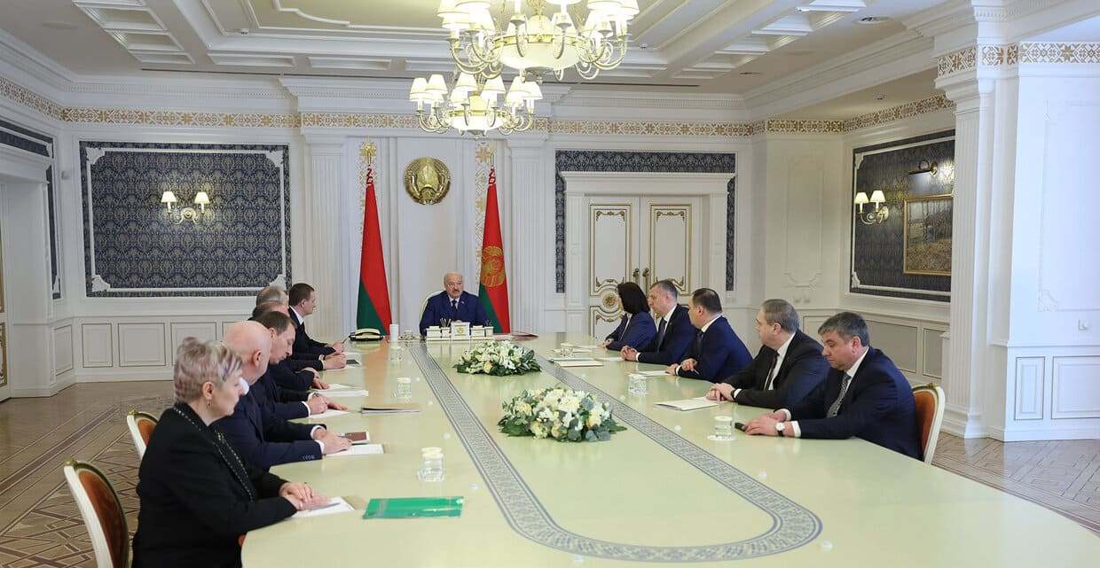 АКЦЕНТЫ ДНЯ