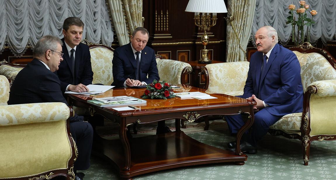 Президент встретился с почётным консулом Беларуси в Сербии 