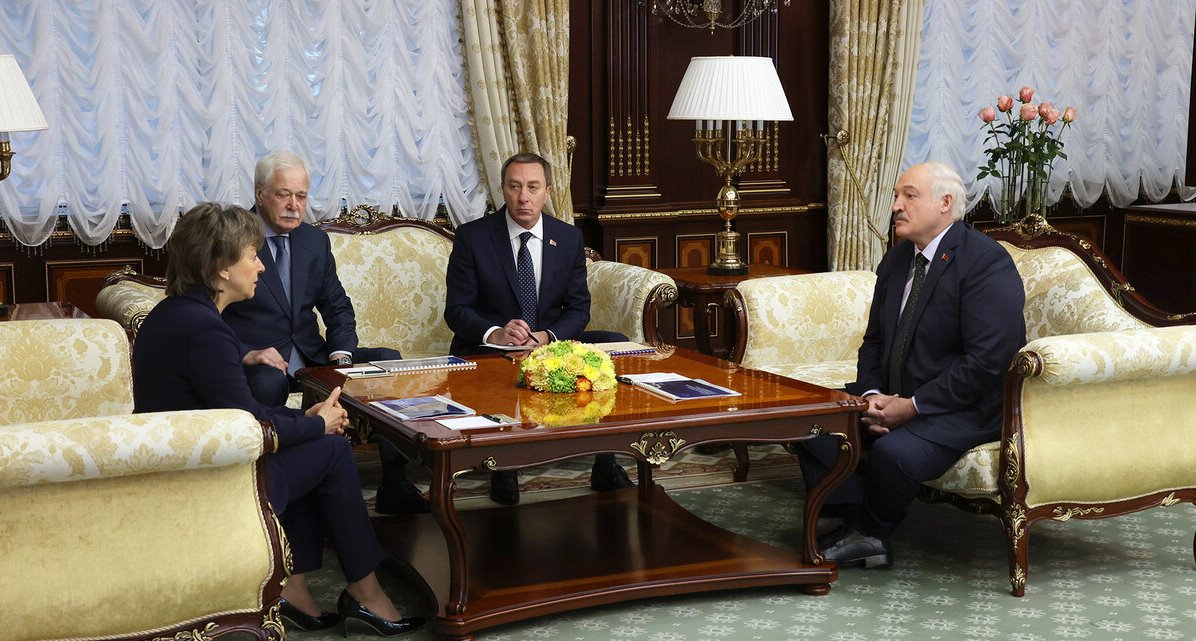 АКЦЕНТЫ ДНЯ, новости Беларусь, Беларусь, акценты, БТ, новости столицы, Минск, Лукашенко, Александр Лукашенко, телевидение, СТВ, Россия, Российская Федерация, новости России, Союзное государство, СНГ, ОДКБ, армия, переговоры, последние новости, Никитина, Узбекистан, Кыргыстан, погода, когда потеплеет, осень, прогноз погоды, дожди, погода завтра, заморозки, культура, Большой театр, икусство, Елизарьев, учения, армия Беларуси, балет, большой театр