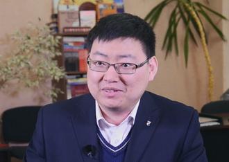Чжан Хуншань — преподаватель китайской филологии филологического факультета БГУ