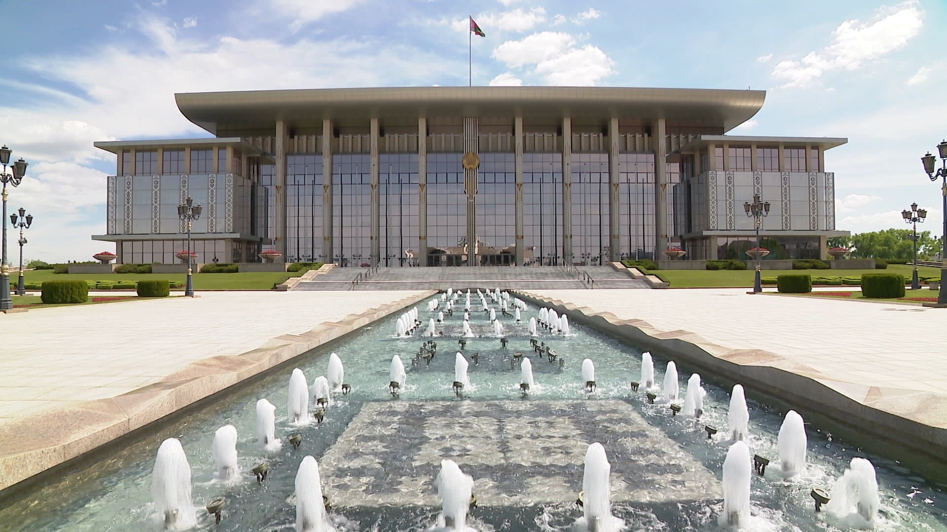 АКЦЕНТЫ ДНЯ