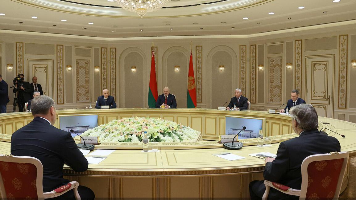 АКЦЕНТЫ ДНЯ