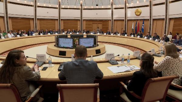 АКЦЕНТЫ ДНЯ