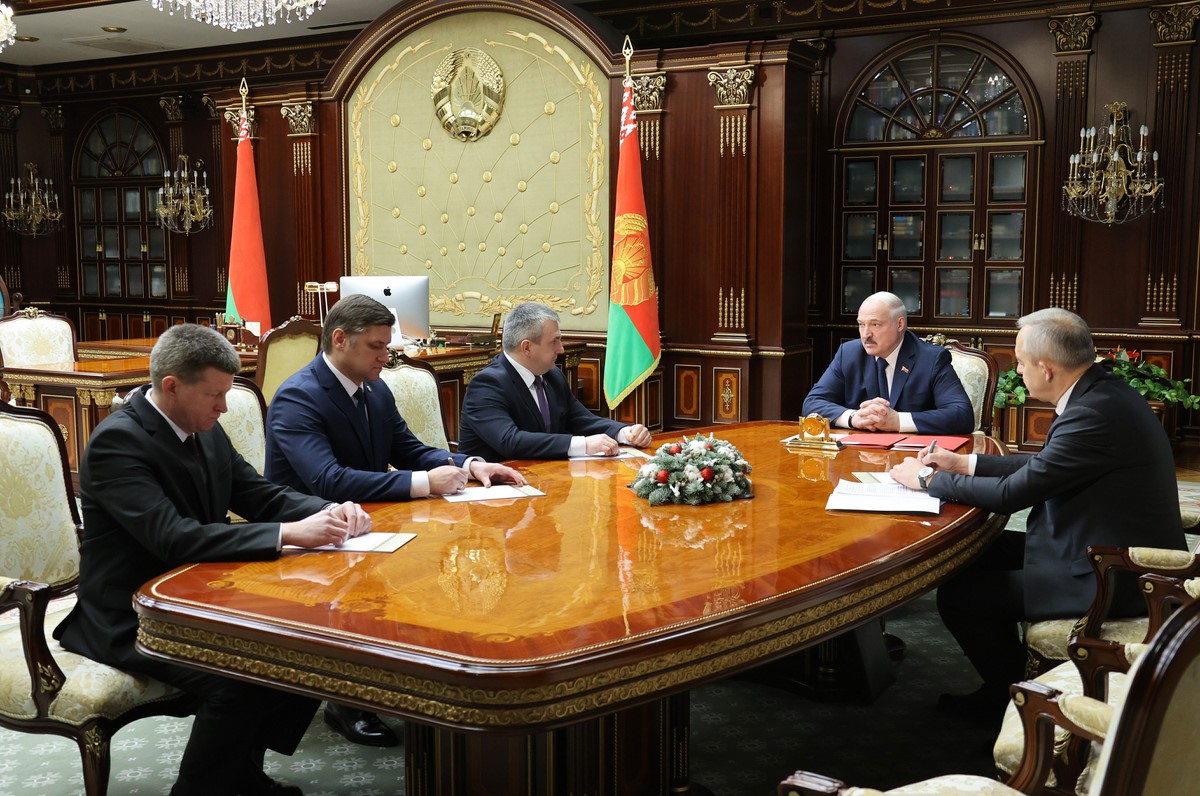 АКЦЕНТЫ ДНЯ