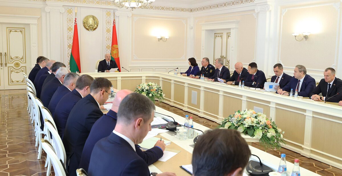 АКЦЕНТЫ ДНЯ