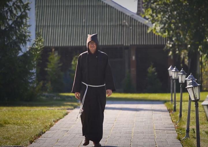 Жизнь монаха в Беларуси. О своих буднях, служении и своем призвании – монах-капуцин Андрей Жилевич