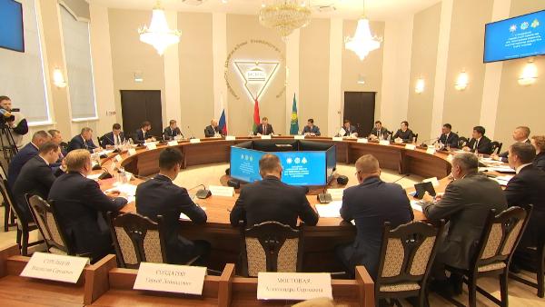 АКЦЕНТЫ ДНЯ