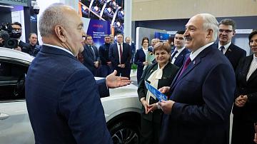 The President presented the State Quality Marks