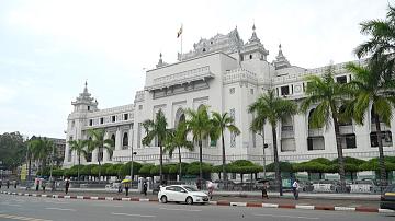 И. Сергеенко находится с визитом в Нейпьидо