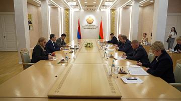 90 Seconds News 11:00