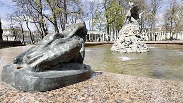 В Минске официально стартовал сезон фонтанов и аттракционов