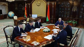 Президент заслушал доклад о работе Национального банка 