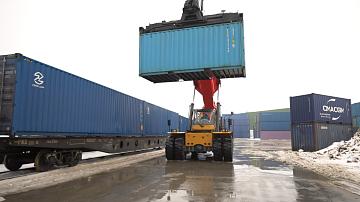 Контейнерный поезд с белорусскими товарами отправляется в Китай