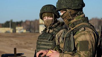 На полигоне под Брестом интенсивно тренируются десантники