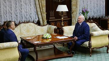 Президент встретился с послом Венесуэлы