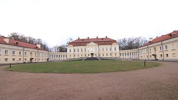 Paintings of the XVIII century were discovered in the Volovich Palace in the Grodno Oblast