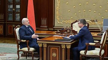 Президент заслушал доклад о работе профсоюзов