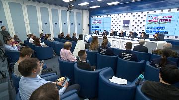 В преддверии 80-летия Победы в Москве анонсировали автопробег «Города-герои — города героев»