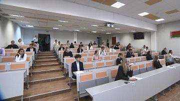 Более 98% составила явка на репетиционный экзамен